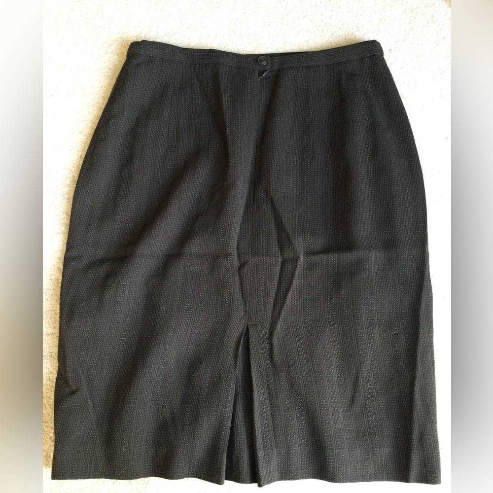 Escada Elements blazer and skirt - Picture 14 of 14